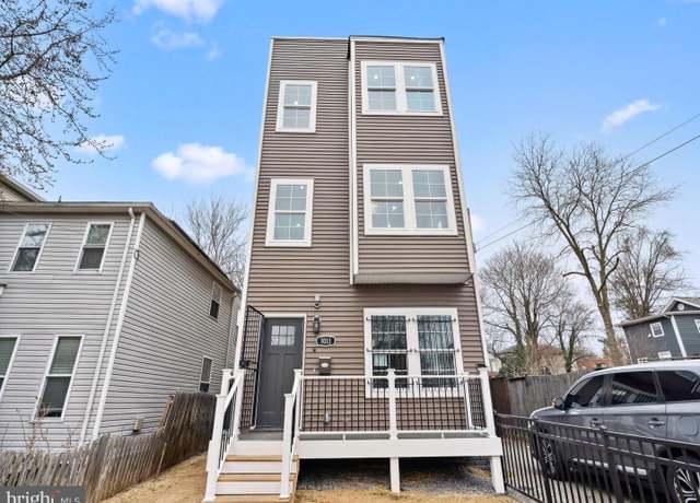 Property at 1013 48th St NE, Washington, DC 20019, 4 beds, 3.5 baths
