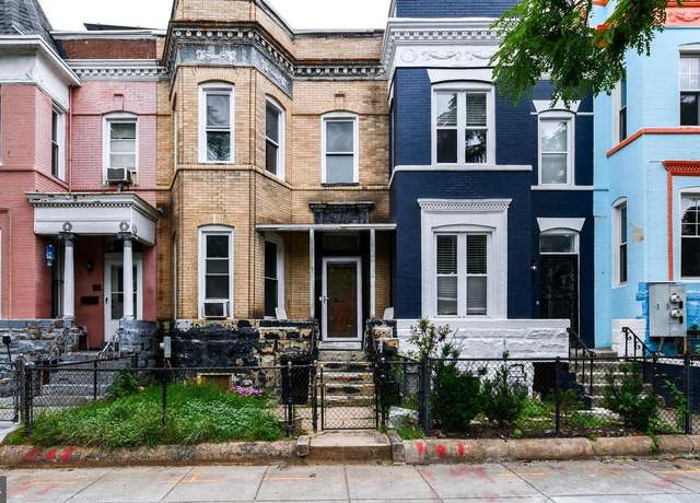 Property at 44 Q St NE, Washington, DC 20002, 3 beds, 1.5 baths