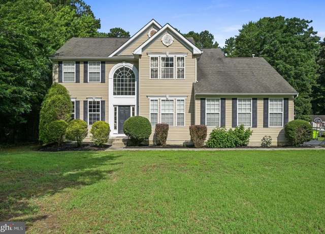 Property at 33693 Bay Ridge Ln, Lewes, DE 19958, 3 beds, 2.5 baths