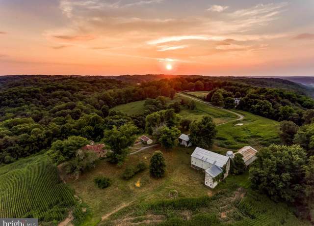 Property at 1304 Monkton Rd, Monkton, MD 21111, 5 beds, 2.5 baths