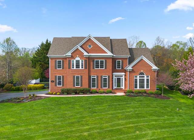 Property at 15257 Bucks Run Dr, Woodbine, MD 21797, 4 beds, 4.5 baths