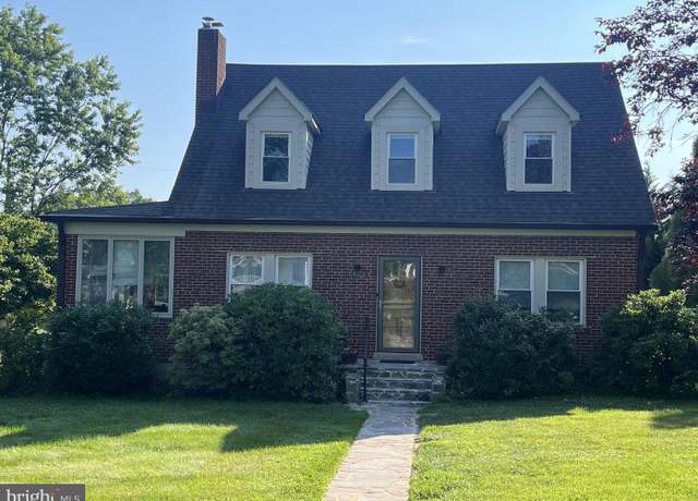 Property at 4019 Hunt Ave, Ellicott City, MD 21043, 4 beds, 2.5 baths