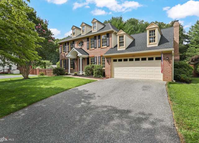 Property at 13811 Heatherstone Dr, Bowie, MD 20720, 4 beds, 3.5 baths