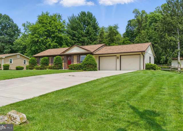 Property at 7625 Mountain Laurel Rd, Boonsboro, MD 21713, 3 beds, 2 baths