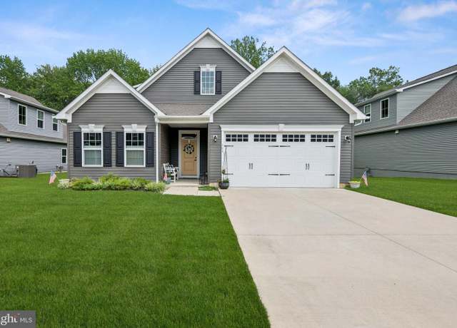 Property at 304 Hidden Acres Ln, Moorestown, NJ 08057, 3 beds, 3 baths