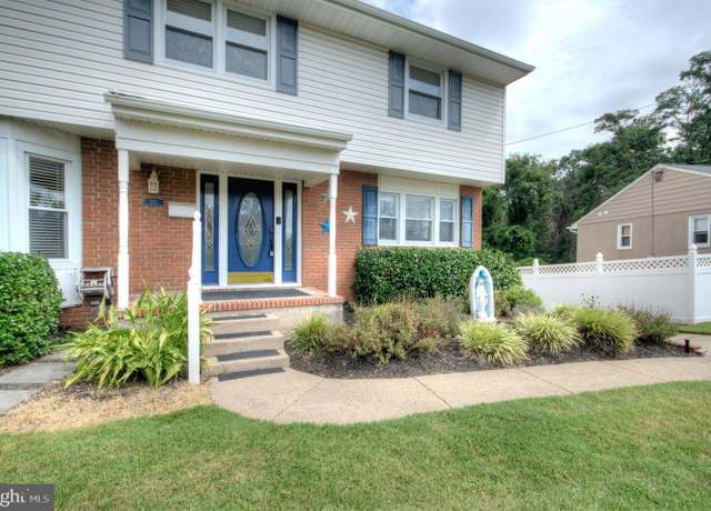 Property at 721 Rancocas Ave, Riverside, NJ 08075, 4 beds, 2.5 baths