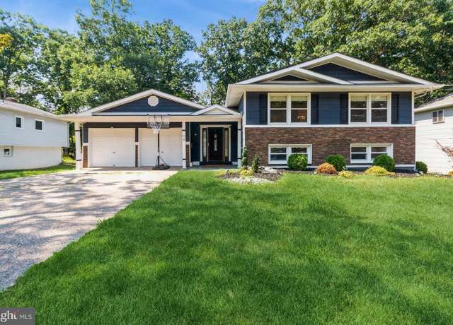 Property at 94 Bryant Rd, Turnersville, NJ 08012, 4 beds, 3 baths
