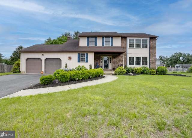 Property at 402 Doerrman Dr, Mickleton, NJ 08056, 4 beds, 2.5 baths