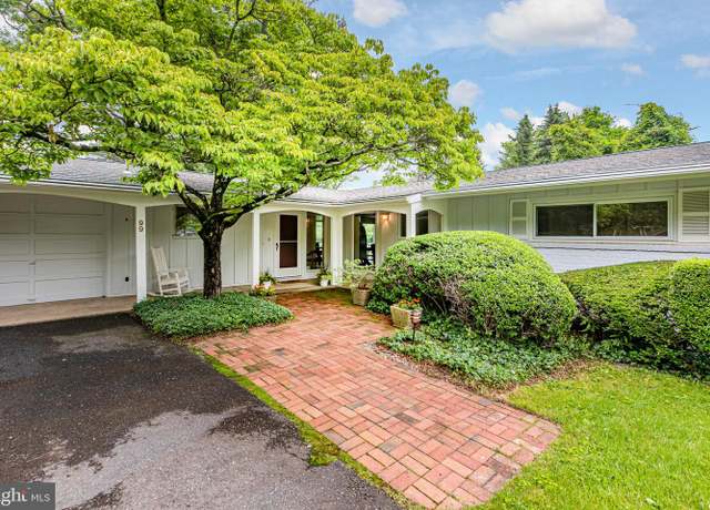 Property at 99 Parkside Dr, Princeton, NJ 08540, 3 beds, 4 baths