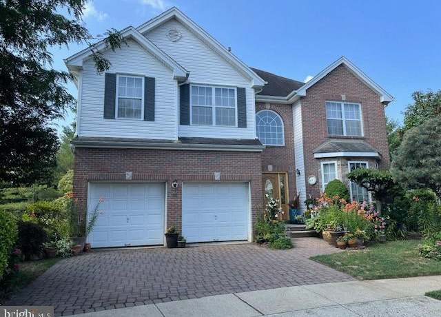 Property at 11 Pebble Beach Ct, Monroe Township, NJ 08831, 4 beds, 2.5 baths