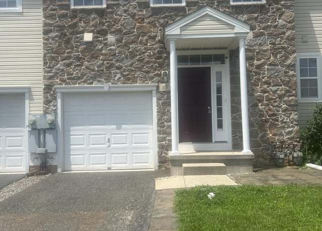 Property at 17 Bishop Pine Rd, Barto, PA 19504, 3 beds, 2 baths