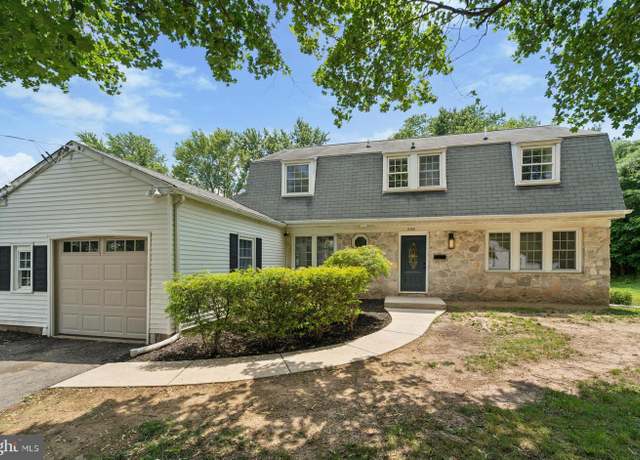Property at 2142 Shetland Dr, Warrington, PA 18976, 4 beds, 2.5 baths