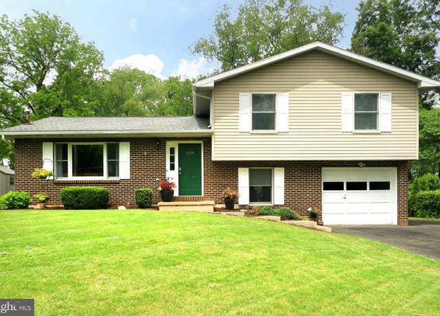 Property at 1239 Circleville Rd, State College, PA 16803, 3 beds, 2 baths