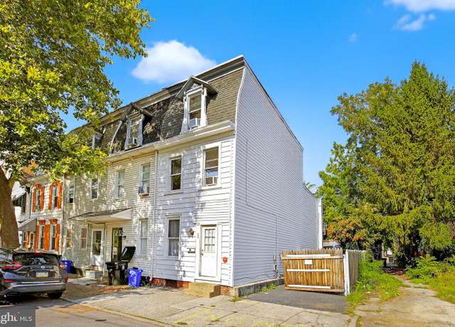 Property at 29 N 12th St, Harrisburg, PA 17103, 4 beds, 1 bath