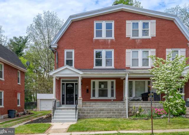 Property at 106 S President Ave, Lancaster, PA 17603, 4 beds, 1.5 baths