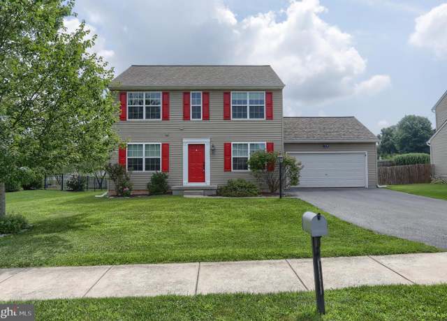 Property at 150 Woodlawn Ave, Palmyra, PA 17078, 5 beds, 3.5 baths