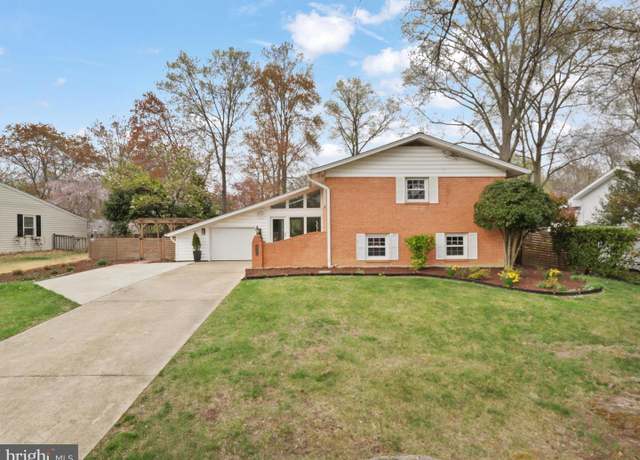 Property at 2500 Childs Ln, Alexandria, VA 22308, 3 beds, 3 baths