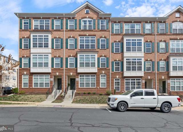 Property at 42588 Cardinal Trace Ter, Brambleton, VA 20148, 3 beds, 2.5 baths