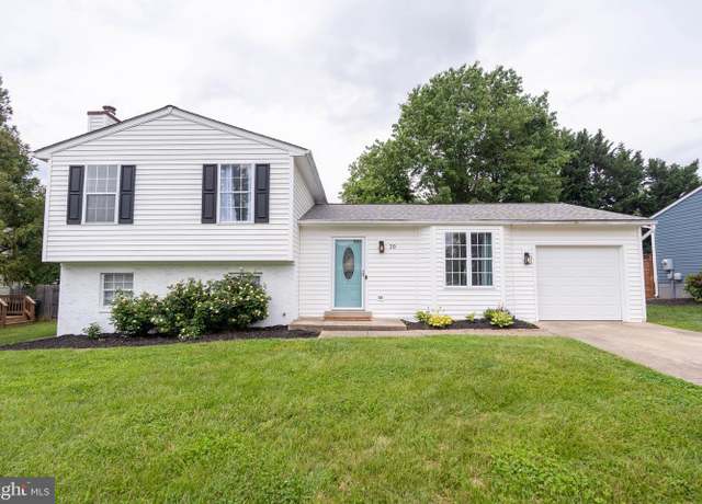 Property at 20 S Church St, Lovettsville, VA 20180, 3 beds, 2 baths
