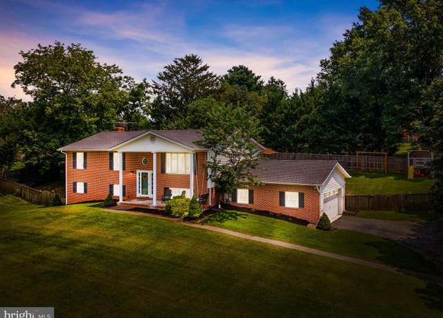 Property at 1215 Campus Ct, Westminster, MD 21157, 4 beds, 3 baths