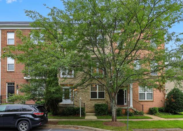 Property at 885 Hidden Marsh St, Gaithersburg, MD 20877, 4 beds, 3.5 baths
