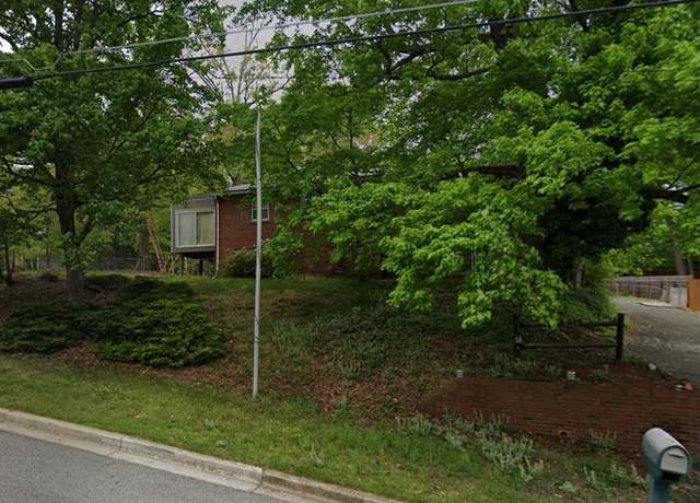 Property at 9012 Doris Dr, Fort Washington, MD 20744, 4 beds, 3 baths