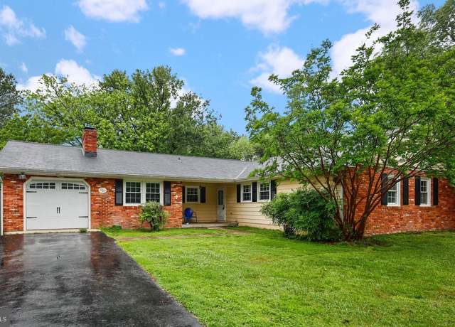 Property at 307 Skipper Ln, Chester, MD 21619, 3 beds, 2 baths