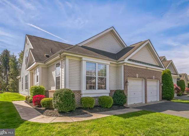 Property at 139 Glengarry Ln, Hainesport, NJ 08036, 3 beds, 3 baths