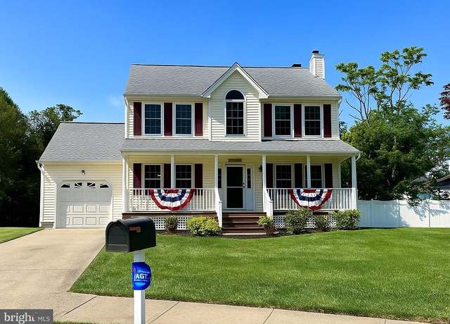 Property at 5 Paddock Way, Mount Holly, NJ 08060, 3 beds, 2.5 baths