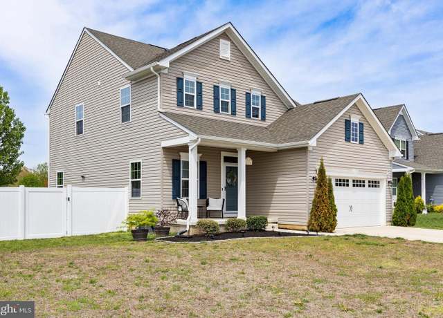 Property at 209 Spring Beauty Dr, Williamstown, NJ 08094, 4 beds, 3.5 baths