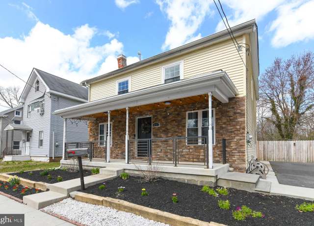 Property at 45 E Millbrooke Ave, Woodstown, NJ 08098, 3 beds, 2.5 baths