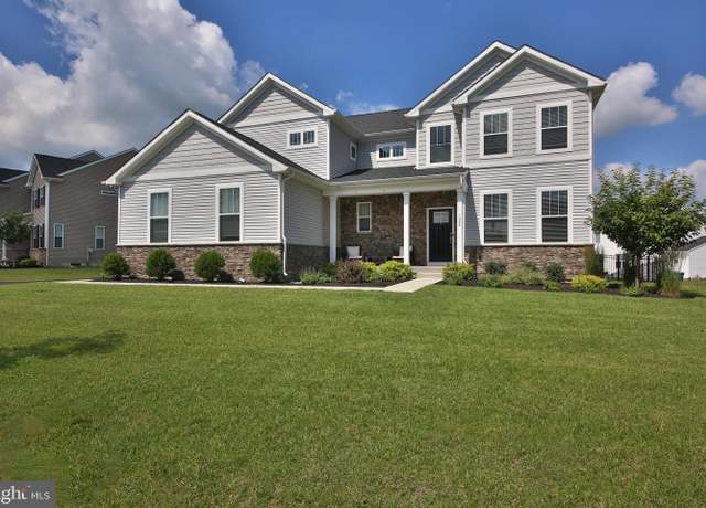 Property at 1088 Mariwill Dr, Quakertown, PA 18951, 6 beds, 3.5 baths