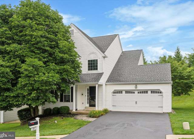 Property at 422 Carpenters Cove Ln, Downingtown, PA 19335, 3 beds, 2.5 baths