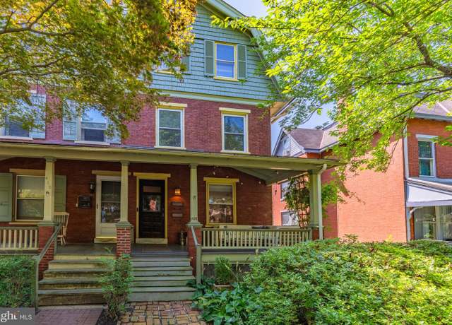 Property at 418 W Miner St, West Chester, PA 19382, 3 beds, 2 baths