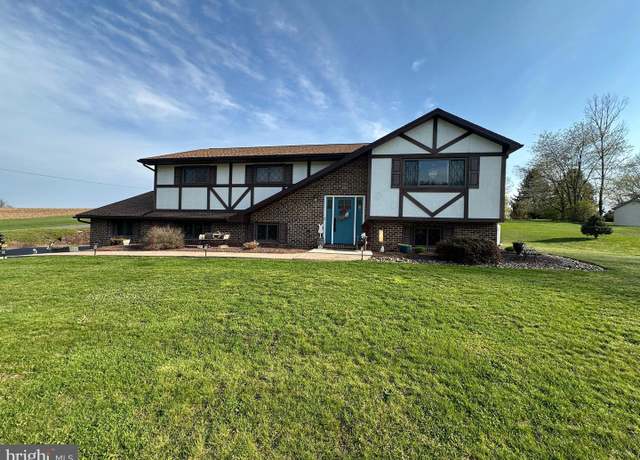 Property at 406 Summers Rd, Millersburg, PA 17061, 4 beds, 3 baths