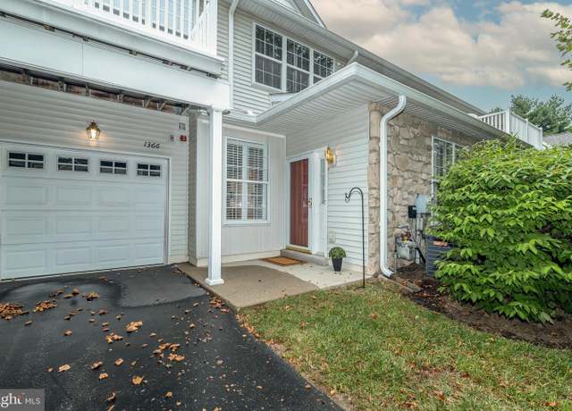 Property at 1366 Nicklaus Dr, Springfield, PA 19064, 2 beds, 2 baths