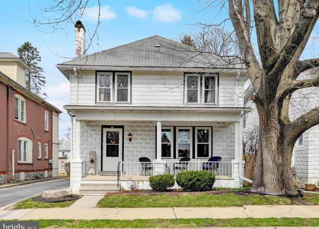 Property at 23 Chestnut St, Lebanon, PA 17042, 3 beds, 1.5 baths