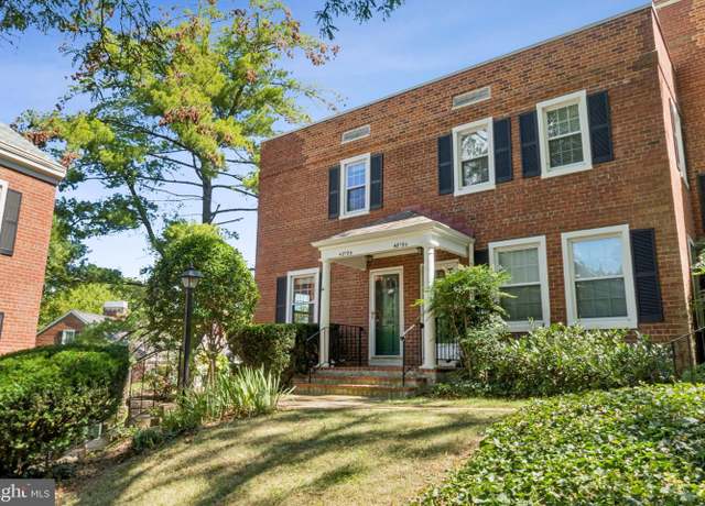 Property at 4819 28th St S Unit B, Arlington, VA 22206, 3 beds, 2 baths