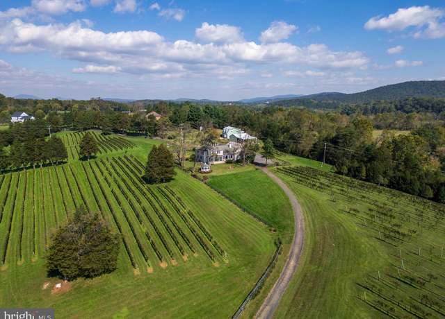 Property at 8105 Willboyd Ct, Marshall, VA 20115, 4 beds, 3.5 baths
