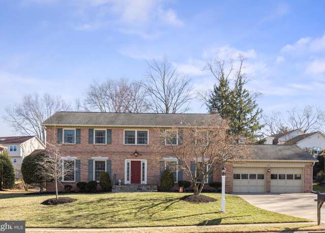 Property at 3711 Millbank Ct, Fairfax, VA 22031, 4 beds, 2.5 baths