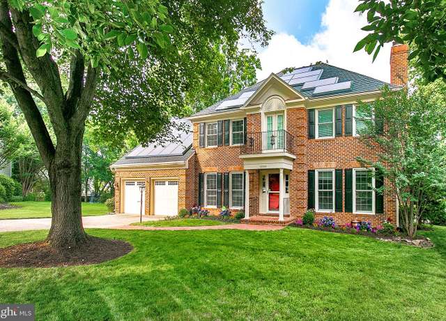 Property at 13500 Over Ridge Ct, Chantilly, VA 20151, 5 beds, 3.5 baths