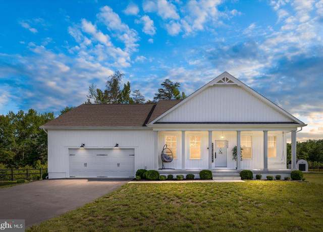 Property at 9909 Robert E Lee Dr, Spotsylvania, VA 22551, 3 beds, 2 baths