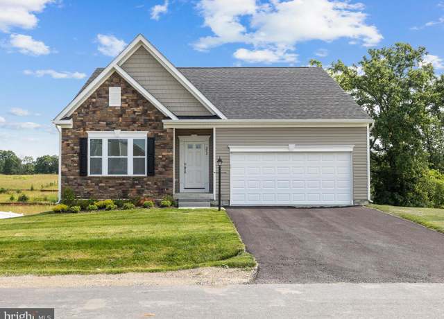 Property at 262 Quillworth Rd, Inwood, WV 25428, 3 beds, 3 baths