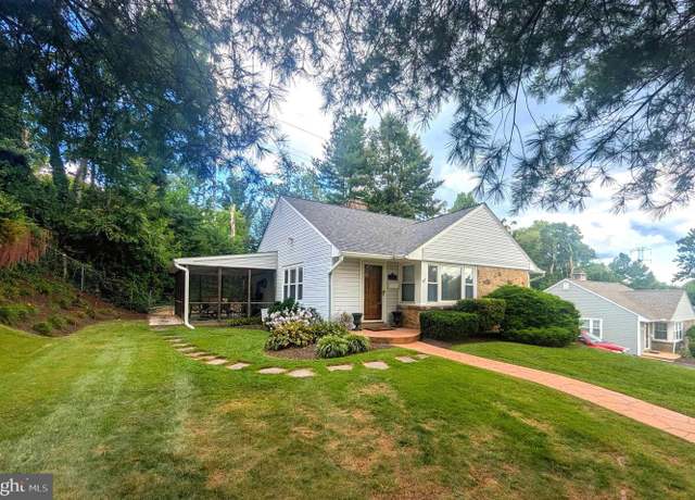 Property at 31 Van Dyck Dr, Wilmington, DE 19809, 4 beds, 2 baths