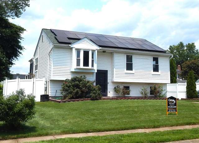 Property at 308 Alexis Dr, Glen Burnie, MD 21061, 4 beds, 2.5 baths