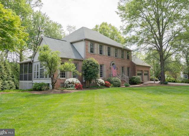 Property at 3259 Chrisland Dr, Annapolis, MD 21403, 5 beds, 3.5 baths