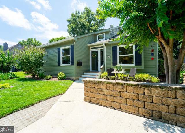 Property at 3 Constitution Sq, Annapolis, MD 21401, 3 beds, 2 baths