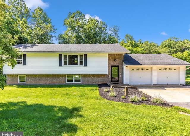 Property at 4431 Cherry Tree Ln, Sykesville, MD 21784, 3 beds, 2 baths