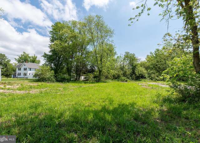 Property at 2408 Lincoln St, Port Norris, NJ 08349