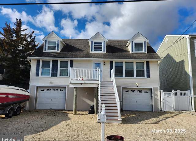 Property at 11 Mary Jeanne Ln, Manahawkin, NJ 08050, 4 beds, 2 baths